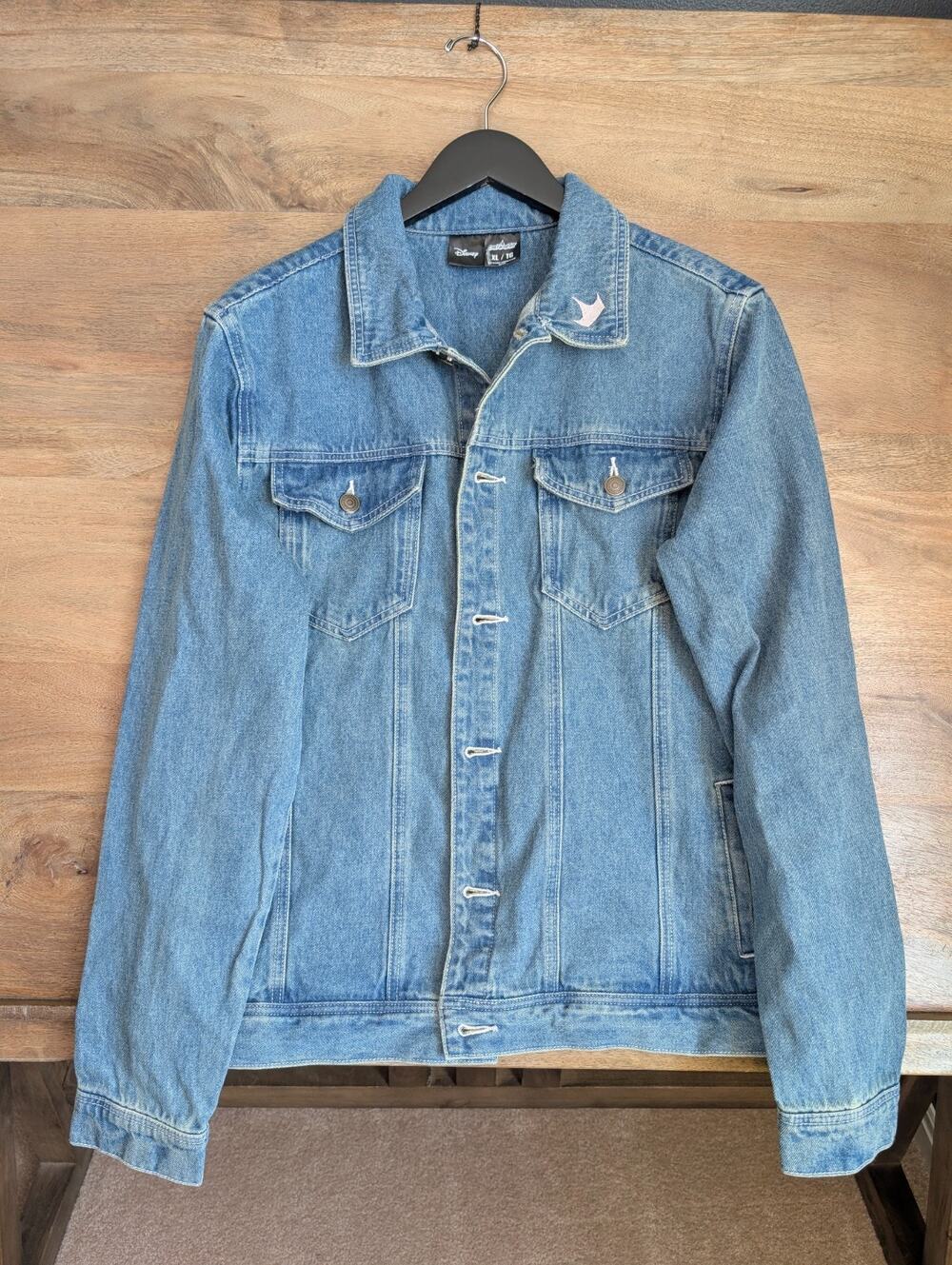 Cakeworthy x Disney 90's Princess Denim Jacket Womens XL Blue Button Front NWT